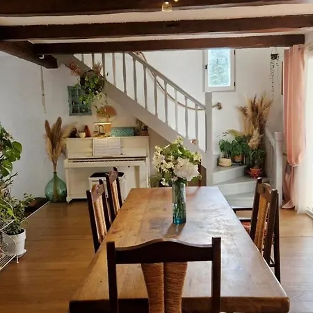Du Devois Villa *